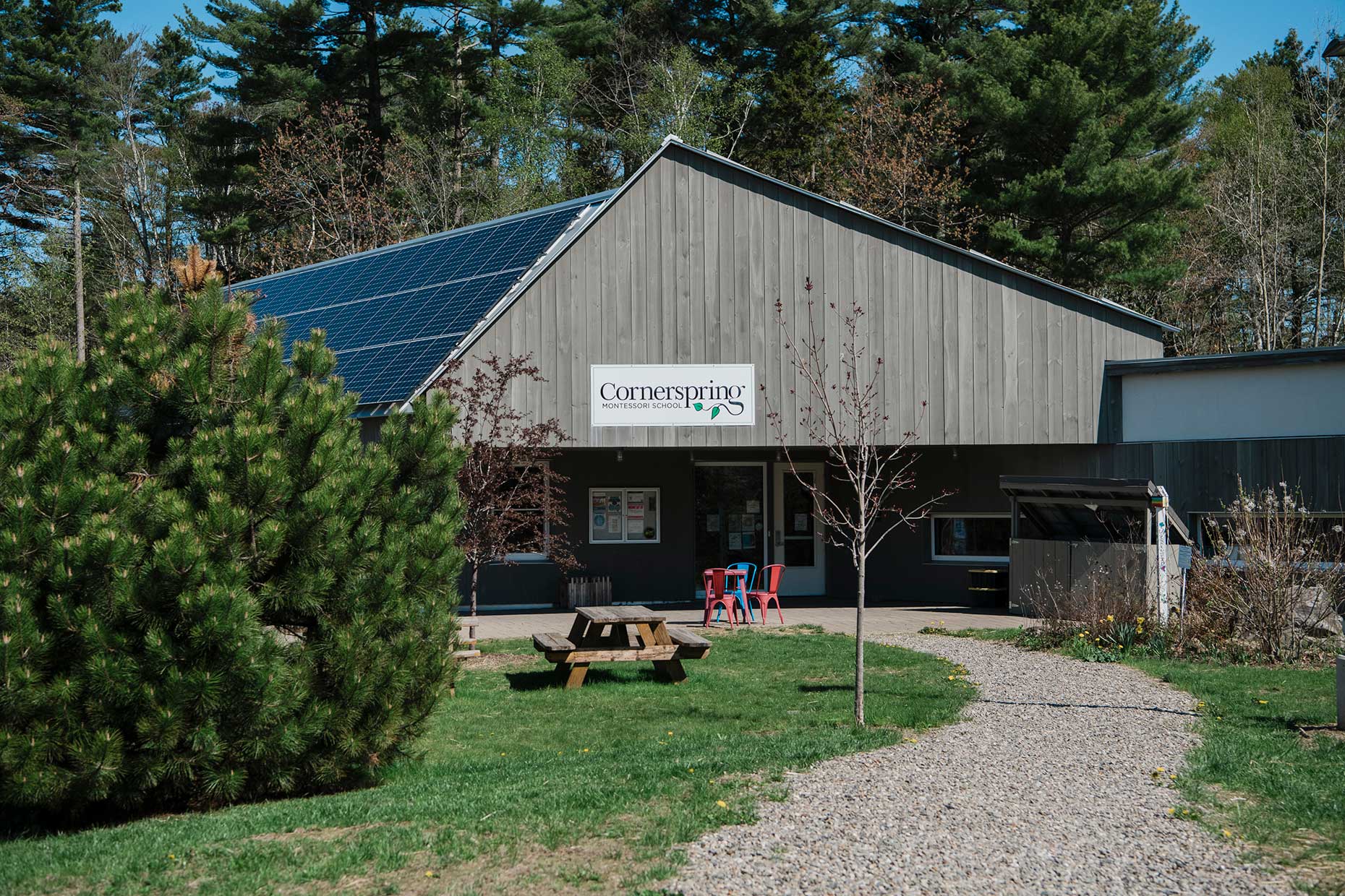 CORNERSPRING-2025-SHARYNPEAVEYPHOTO-1496_web